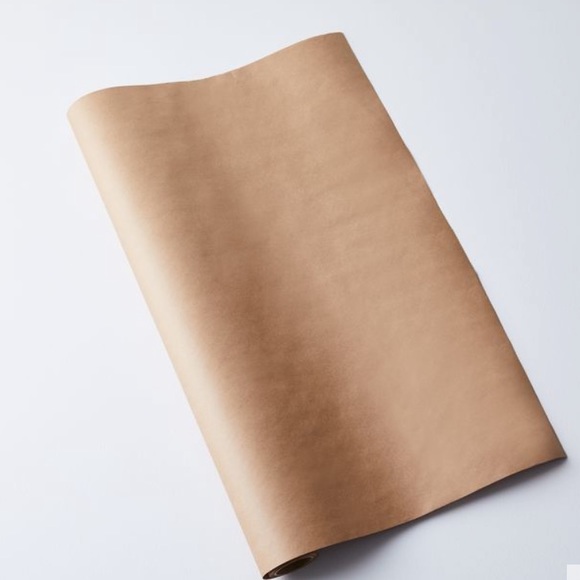 NWT HESTER & COOK Paper Table Runner Roll Paper 30"W x 25'L - Picture 4 of 8